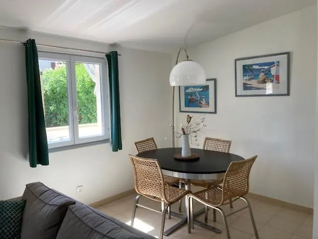 Un Jardin Dans La *